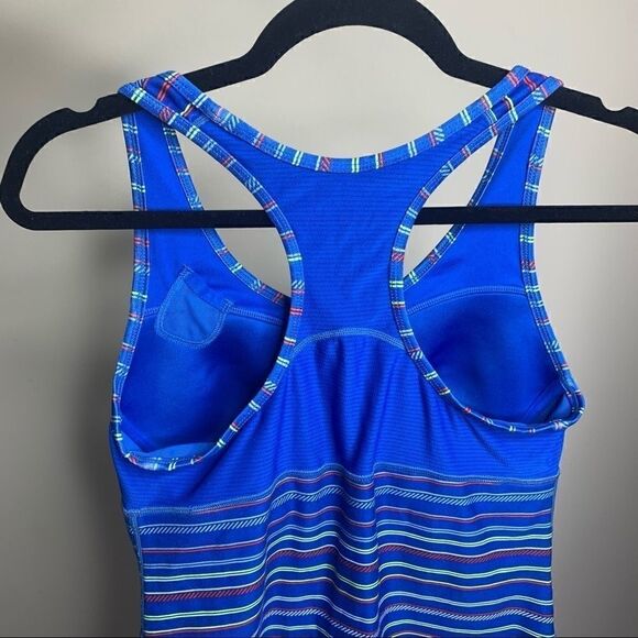 Nike blue racer back medium workout stripes top - Picture 6 of 9